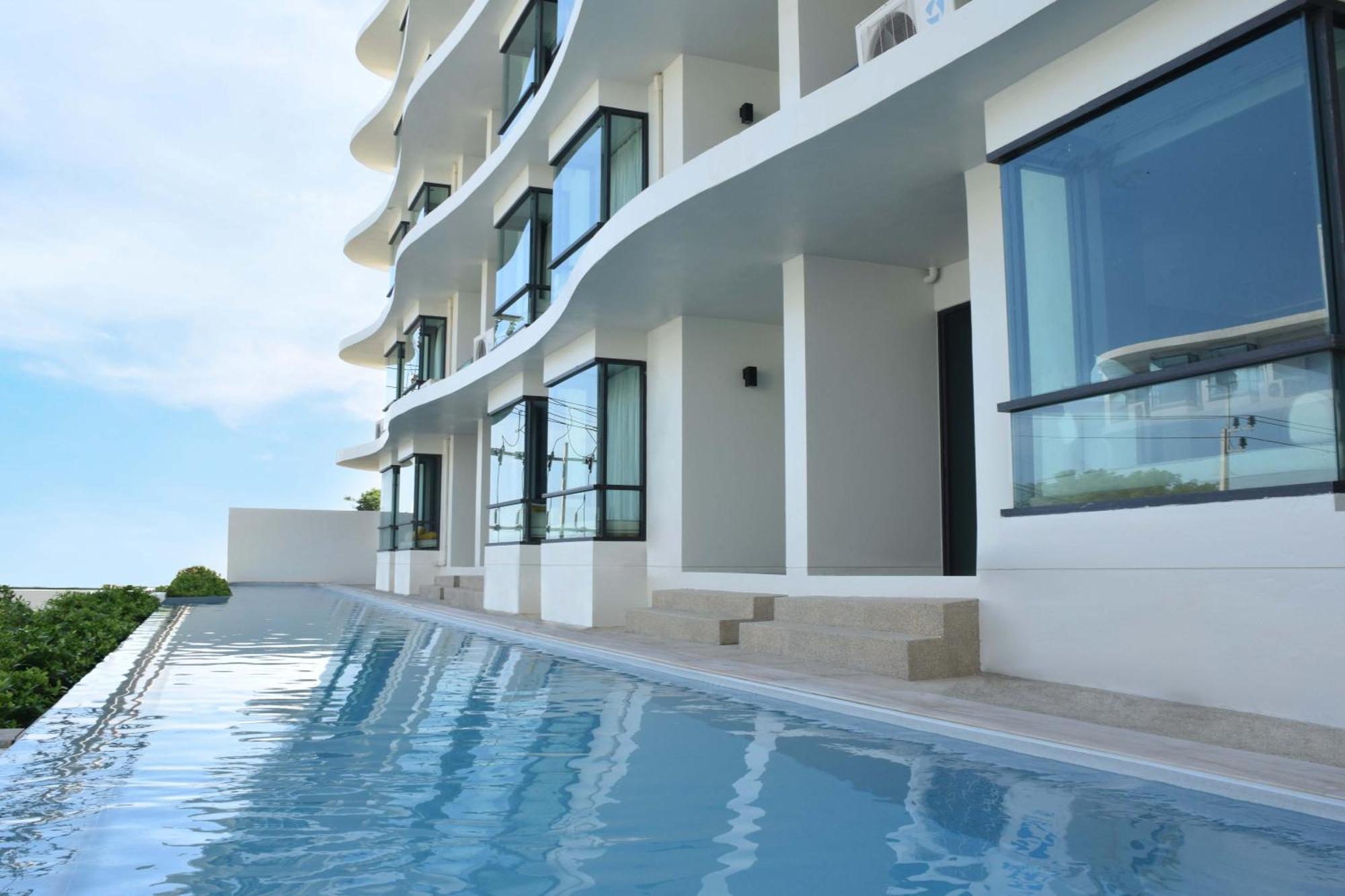Wyndham La Vita Rawai Phuket エクステリア 写真